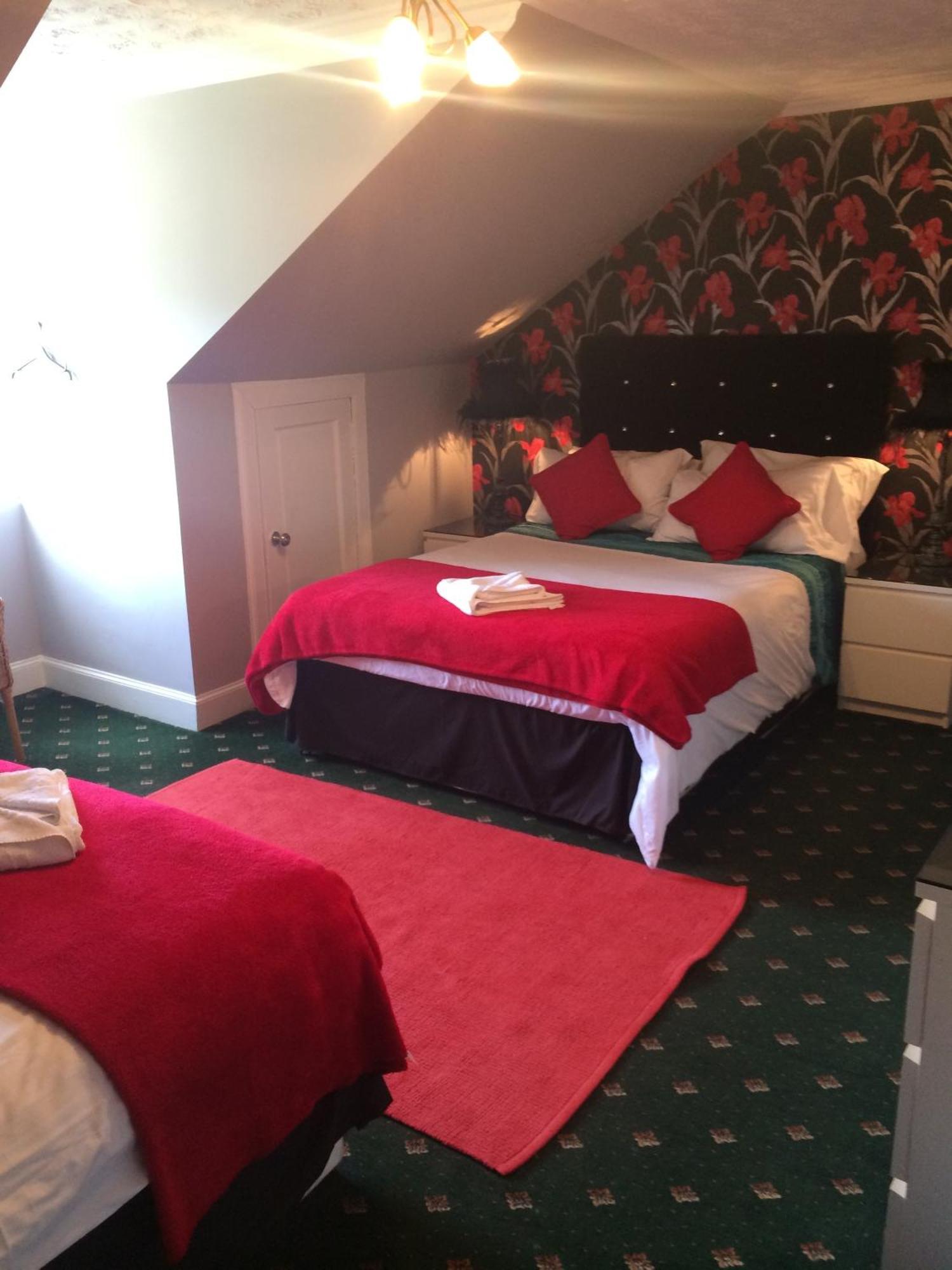 Broom Lodge Largs Bagian luar foto